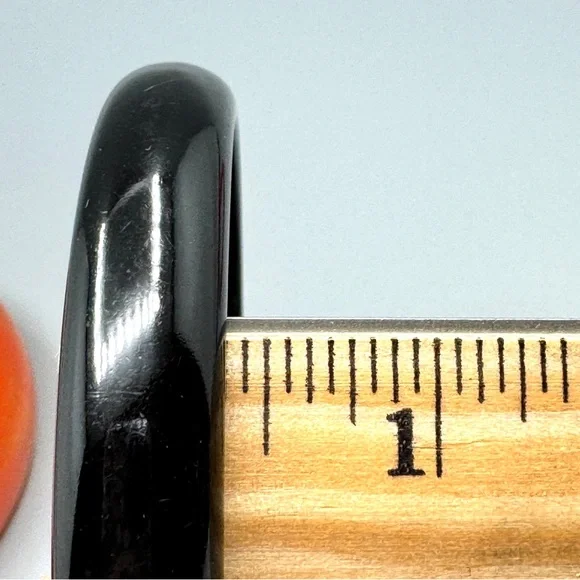 VTG Lot-of-3 Bakelite (tested) Bangle Bracelets in Marble Red, Orange & Black